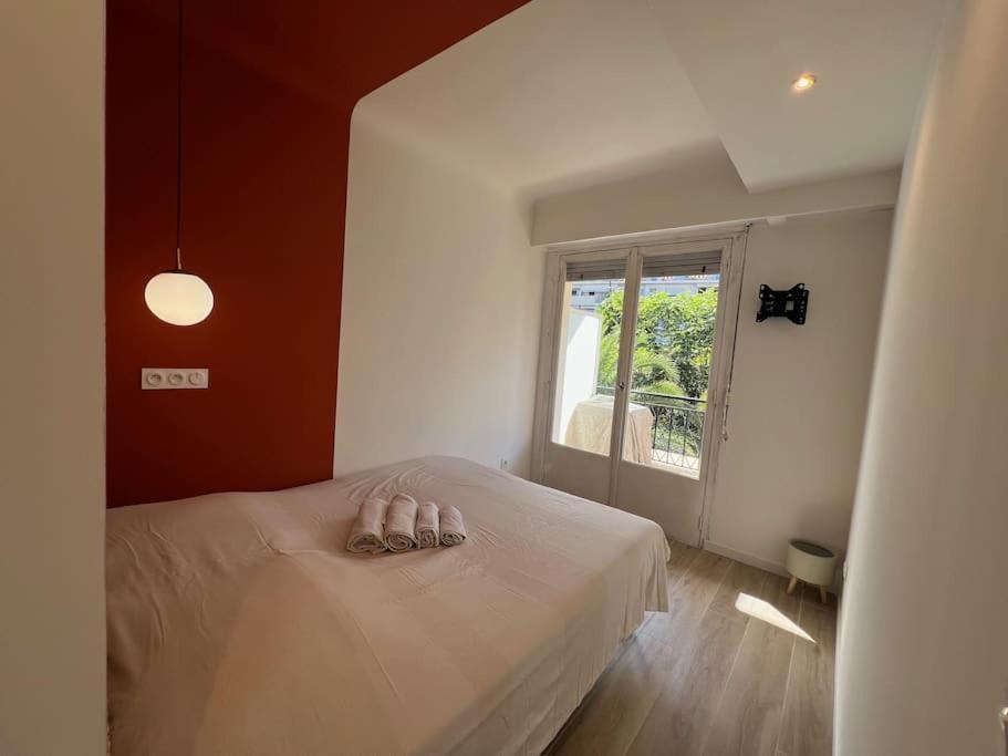Magnifique T2 Proche Et Refait A Neuf Avec Terrasse Appartement Menton